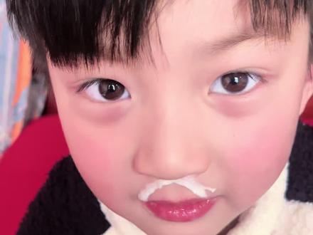 说为什么要当我的儿子(花絮比成片更好看版)#萌娃搞笑日常 #人类满级幼崽 #骗你生儿子#倒反天罡逆子 #绝对是亲生的