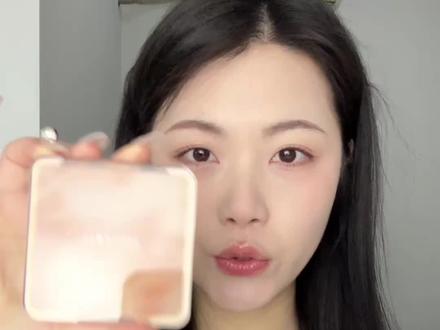 还在纠结买什么修容的美女看过来#彩棠修容盘#橘朵修容盘