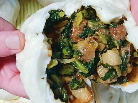 萝卜缨营养价值很高,还有药用价值,能预防便秘,润肤养颜,预防近视。用它包包子,太香了。#在家做美食 @DOU+小助手