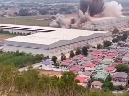 泰国用F-16轰炸机炸电炸园区#泰国 #轰炸机 #导弹烟花