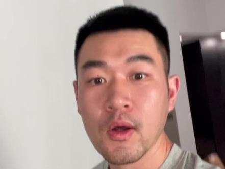 山里的柯基是战斗基#柯基小短腿 #杭州徒步