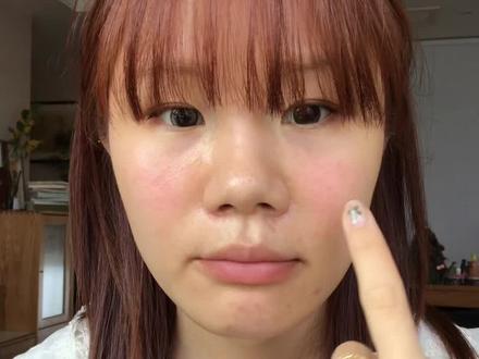 “就随便弄的啦” #龙抬头发型我先炫 #卷发 #斜刘海教程 #龙抬头美龙美发 #打卡宝藏生活