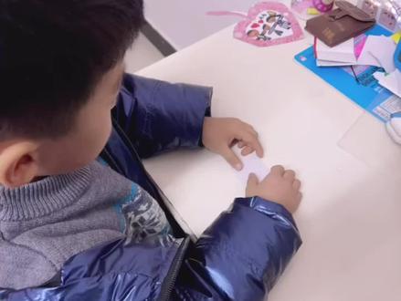 小小解说第二季折纸水蜜桃—-😀😀✌️涛涛