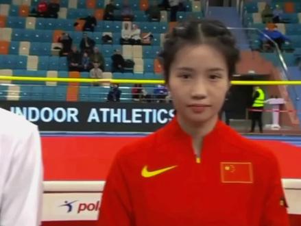 #中国🇨🇳女子田径跳高运动员 #邵雨琪 清华大学跳高美女邵雨琪(2002年5月13日)身高1米75,湖北人,PB成绩1米88,2021东京奥运选拔赛女子跳高冠军🏆@抖音体育 @抖音热点