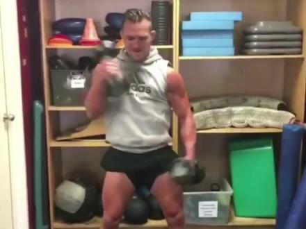 论轻量级第一重炮和第一爆发是如何练成的#格斗 #ufc #钱德勒