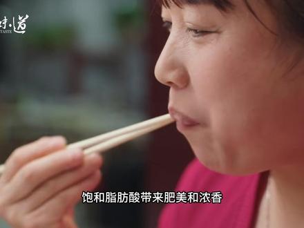 用这种方法做出来的猪肉,可以保存一年不坏!真的太神奇了!#腌缸肉 #坛子肉 #猪肉的保存方法 #甘肃美食