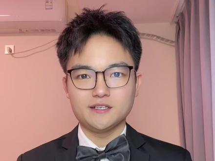 《读粉丝评论10》来啦!(看看到底有没有您) (请所有人开麦,也不知道这个视频发布后能破100万粉丝,希望能吧,感谢大家的陪伴与支持,我会继续读评论的让大家上电视)#读评论 #读粉丝评论 #抽象 #配音演员龚杨杰 #青年创作者成长计划