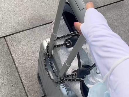 约了闺蜜去南麂岛玩两天 暂时放下妈妈的身份 只做我自己 轻松又自在 偶尔的放松是为了以更好的心态投入生活中#旅游 #南麂岛 #放松解压 #旅游让生活更美好