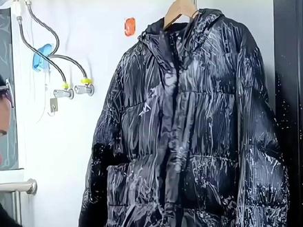 羽绒服穿两年就不保暖了?大部分人做错了这两件事#媒体精选计划 #羽绒服
