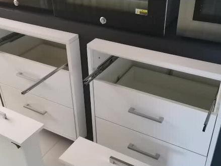 轨道的安装方法,反弹轨道,阻尼轨道,三节轨,托底轨通用#轨道 #三节轨 #托底轨