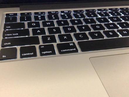 苹果笔记本电脑macbook如何切换中英文输入法/入门初级/使用技巧 #苹果笔记本电脑切换中英文 #macbook切换中英文 #macbook入门教程 #macbook使用技巧