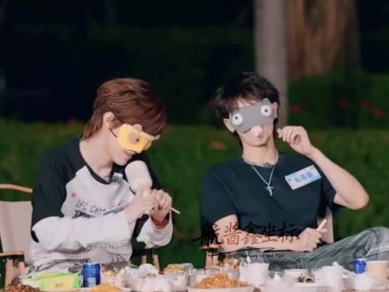 小宝太可爱了#张泽禹#朱志鑫