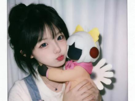 豆包你还是太权威了,和光崽拍立得合照指令教程来啦!#豆包ai#豆包P图已经nextlevel了#光遇#光遇p图#光遇合照 和光崽拥抱指令教程 和光崽合照 ai拥抱光崽教程