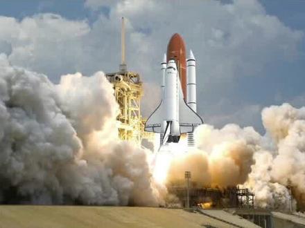 美国阿耳忒弥斯2号,将于4月10日前择机发射,绕月飞行后返回地球。中美登月竞争正加速