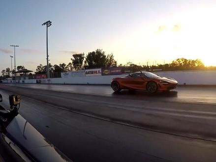 你们知道有什么车可以直线跑过720s吗@DOU+小助手 @抖音小助手 #直线加速 #赛车 #赛道 #迈凯伦720s #汽车人共创计划 #车知识分享计划 #dou是好车 #汽车知识