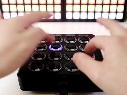 打击垫MidiFighter 3D
