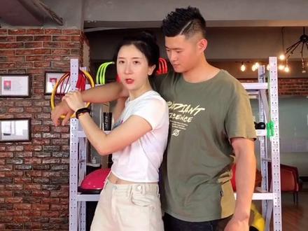 易学版过肩摔教程#女子防身术 #防身术 @抖音小助手
