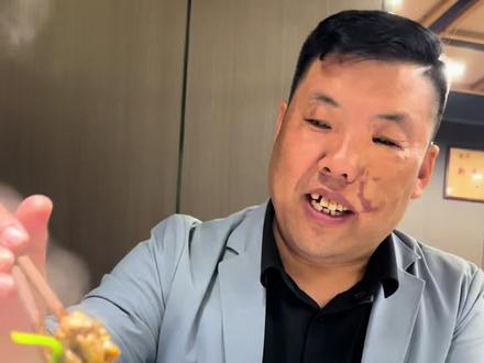 #谁懂啊这口火锅太香了 #抖音美食推荐官 #被这家火锅🍲拿捏了 #记得关注再走 #大嘴吃四方大嘴吃四方到哪都尝尝……家人们帮你们亲品鉴过了,非常奈斯……记得推荐……