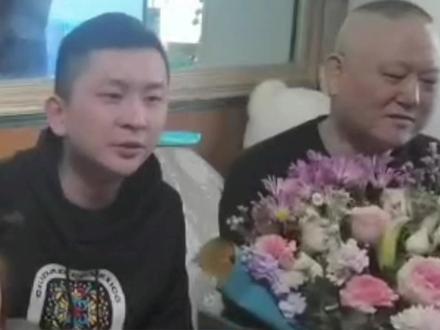王珊珊家人呼吁大家多关注中国女足,她们需要更多支持!#中国女足#中国女足亚洲杯夺冠#足球 #河南dou知道