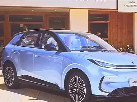 看极狐T1怎么改写家庭出行标准