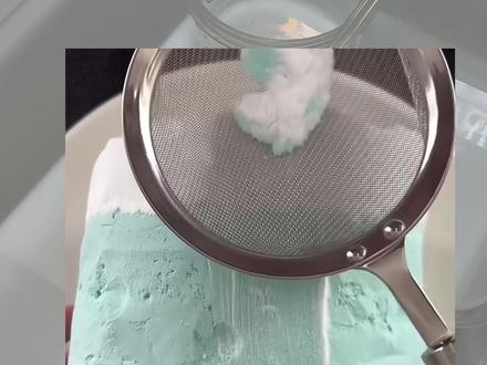 最近很火的小苏打粉砖到底是什么手感啊 好期待明天晒干后的样子#解压视频 #捏捏乐 #小苏打粉砖 #淀粉砖 #diy