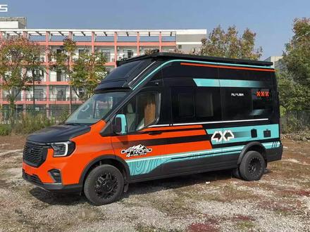 瑞弗启界R900四驱版房车,六座纵床,纵横四海