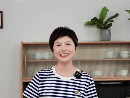 #白灼芦笋 芦笋怎么做更好吃?我更偏爱这种做法!#芦笋 #一起学做菜 @DOU+小助手