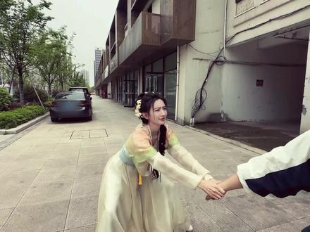 爱就像慢性毒药(末班车版 手舞足蹈 一通乱舞 🙂↔️
#假如爱真的存在 #抽象