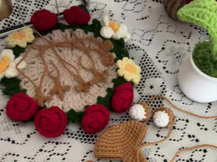 倒霉松鼠杯垫翻不过来,怎么办?欢迎交流钩织问题哟,第一次口播,很啰嗦,海涵海涵。(os :能咋滴)#钩织问题 #交流学习 #我爱钩织!!!