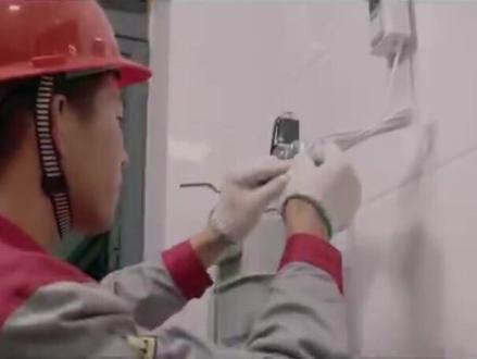 武陟中裕燃气有限公司时刻关心您用气安全,24小时抢险维修电话:7290010、7290050#燃气安全