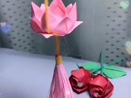 暑假在家无聊就做一个莲花灯吧~古风满满超好看,艾特#闺蜜 一起做吧!#教程 #手工 #折纸