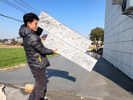 第一次打压花地坪的效果如何 邻居黄老邪家和我东边小房子那边都是第一次打这种压花地坪,现在已经完工也算是过来人了,有惊无险看效果吧,过程也分享给大家~#小院改造 #农村自建房 #压花地坪