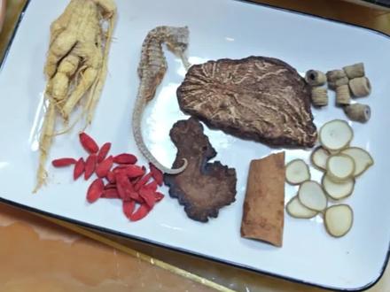 喝羊汤能提升训练状态?#羊汤 #健身 #中医养生