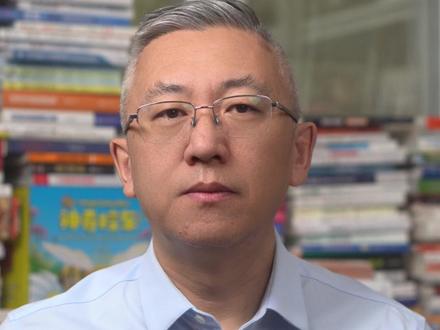 博通暴跌11%,英伟达蒸发万亿!AI概念股集体翻车,发生了啥? #美股 #ai