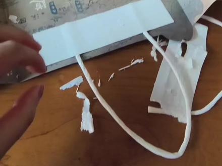 凡人修仙传古茗联名
#古茗联名周边 #凡人修仙传 天南地图获取全过程,太难弄了,还是会有一点破损,也能接受了😂