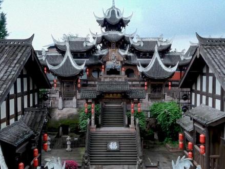 2025上合组织国家电影节 在永川,你我皆是主角 2025上合组织国家电影节即将启幕,群星纷纷打call:共赴光影盛会 #明星大咖齐聚重庆永川#一张电影票玩转永川城