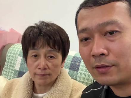 一会妈妈会来宇翼直播间和大家聊天,朋友们不要走开哦!#寻亲 #记录真实生活 #传递正能量让世界充满爱 #零食推荐 @甘宇翼老婆