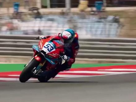 两天两场!连夺两冠!国产机车在WSBK绝杀豪强 #张雪机车