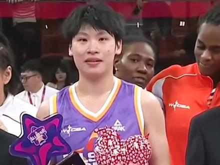 22分10篮板!陈明伶荣膺本届WCBA全明星赛MVP!#陈明伶 #中国女篮 #wcba全明星