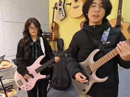 贝斯手有的是力气#摇滚 #乐队 #贝斯#吉他