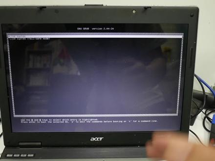 卡出翔!体验山寨Windows11的Linux系统! #windos11 #linux #老电脑