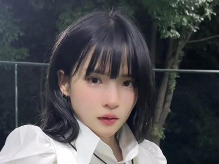 开学了,又能和哥哥们一起踢球啦
#我在无忧之夜等你#dou来足球季 #运动女孩 #足球宝贝小清 #体育生