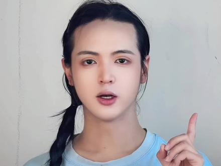 长发男生|扁头侧麻花辫教程 很适合发量少,脑袋扁的姐妹日常来扎
#简单好看发型 #创作者中心 #侧麻花辫 #扁头发型 #编发教程