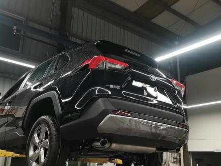 一汽丰田RAV4荣放底盘详解 新车有必要做底盘防锈吗荣放底盘实测 #底盘 #汽车底盘 #四轮定位 #rav4荣放