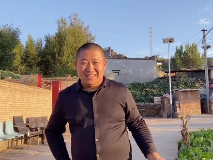 猪拐筋烩酸菜,西北人的最爱 ,全筋无肉,姐夫小舅子吃了个美 #烩酸菜 #猪拐筋 #猪拐筋烩酸菜