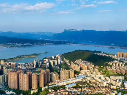 秭归,是全国唯一一个叫秭归的县城#废话文学 #秭归 #文化旅游 #地名背后是家乡 #城市废话文学被玩明白了