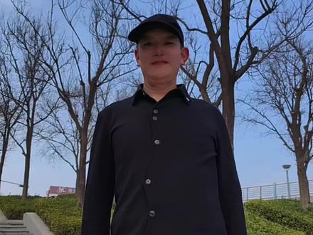 优美动听的歌曲,总能让喜欢跳舞的人陶醉在舞蹈当中。快乐567舞队基础舞蹈#千千阙歌 #广场舞@偶然. @玉溪小王子 #简单易学 #一学就会系列