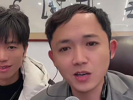 高杰被打了,老尘在云贵川找到一个,同病相怜的了#高杰#小云儿#老尘#上热门 #豆腐干