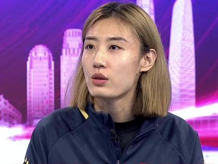 渴望冠军才能赢得冠军,#王媛媛 的目标很明确!#天津女排 #顶峰相见 #你好天津 #点赞天津 @体坛新视野