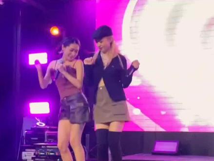 #3unshine 演唱会时隔八年再唱出道曲《#甜蜜具现式》,她们真的变化好大😍 #Abby #Dora #女团